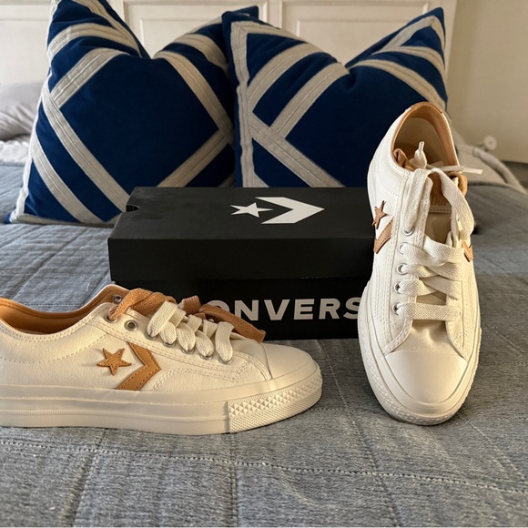 Converse Shoes - Converse Star Player 76 Sneakers- Unisex